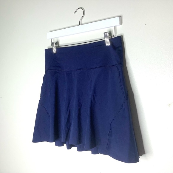 < Athleta Ace Tennis Skort 15.5” Size Medium > - Picture 4 of 6